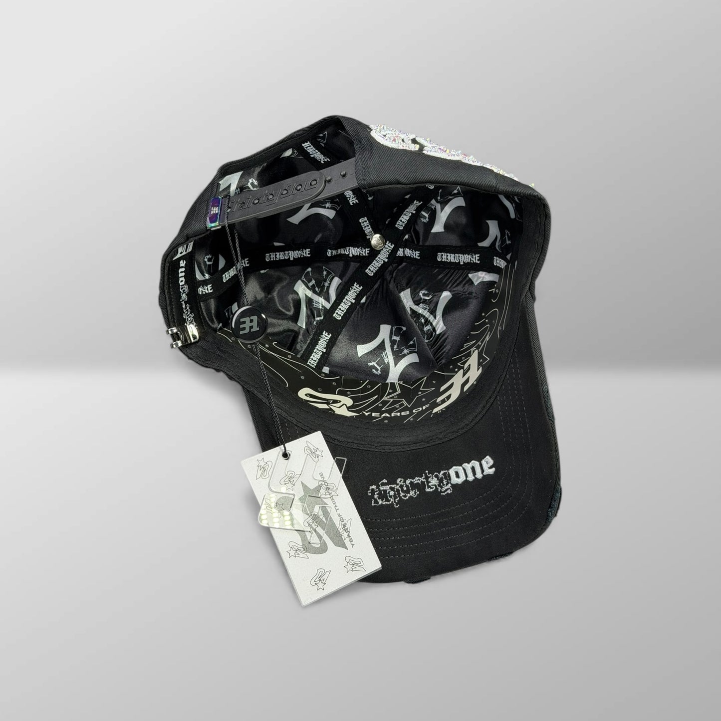 31 HATS "31 HATS CONCRETE JUNGLE"