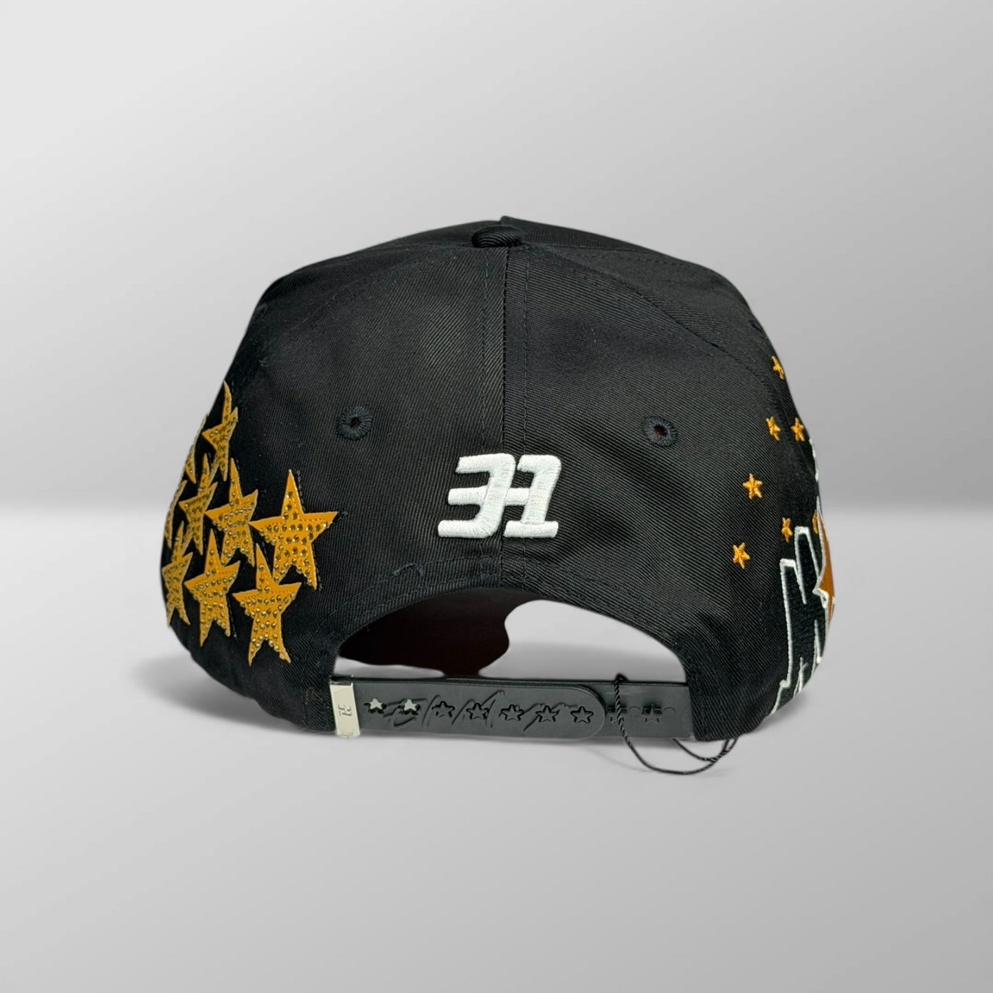 31 HATS "EL MAGO AMARILLA"