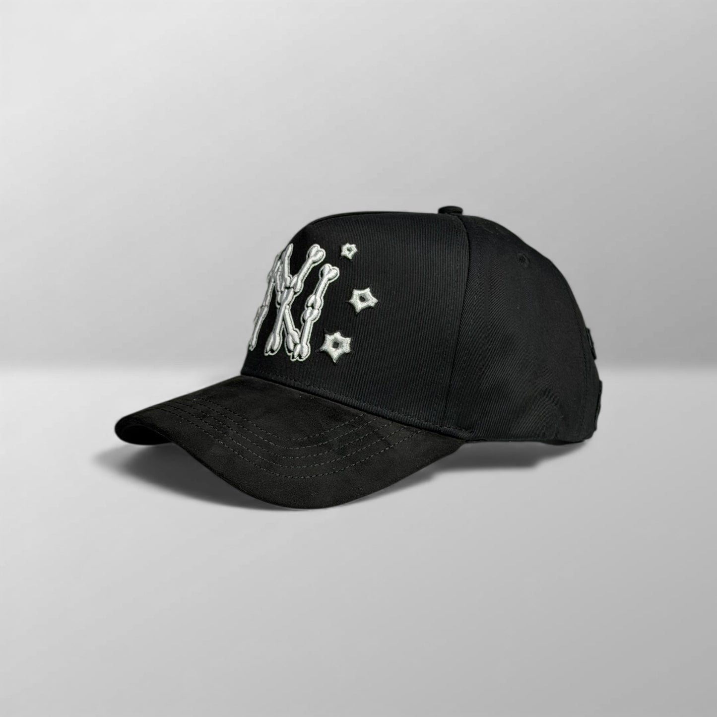 31 HATS "NY BONES"