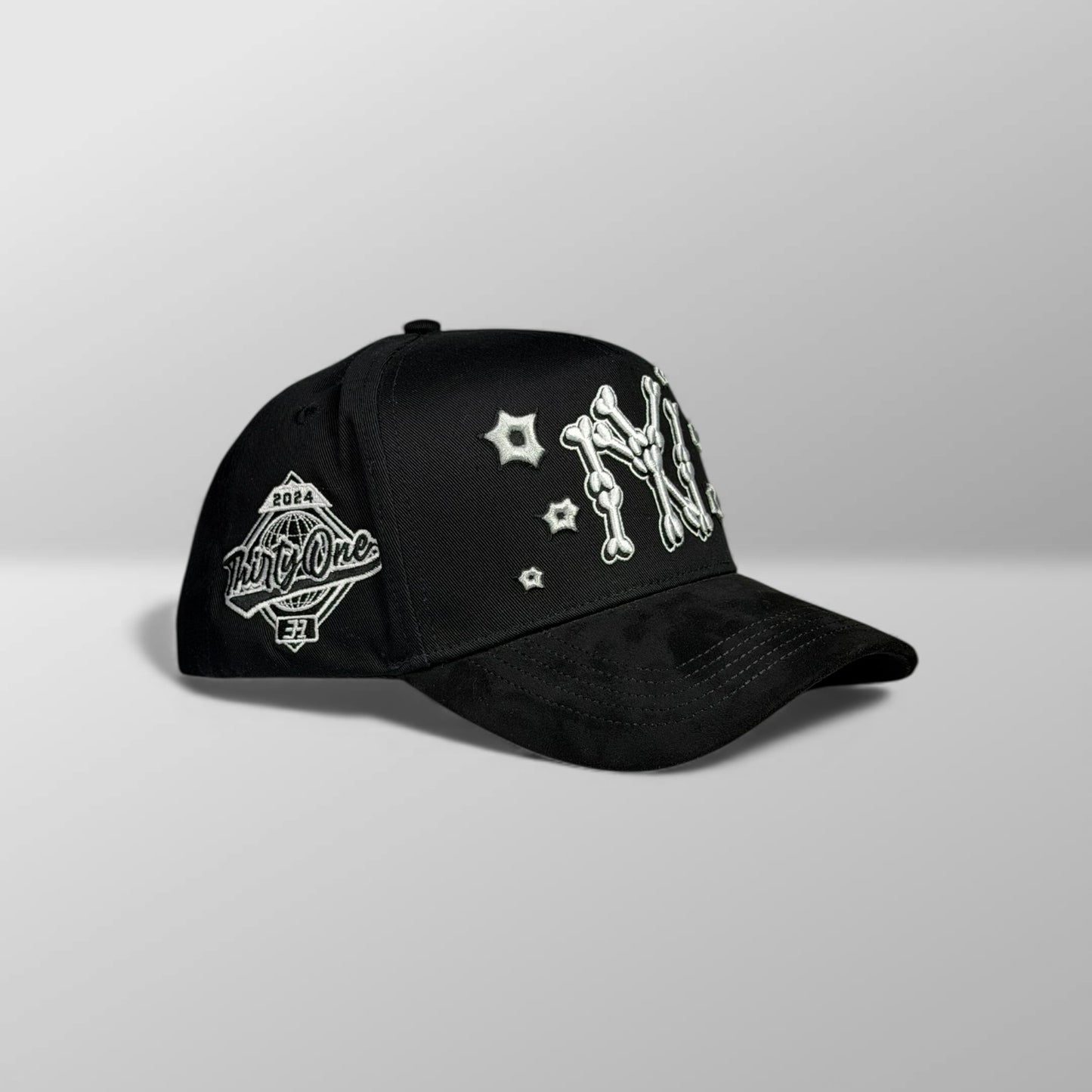 31 HATS "NY BONES"