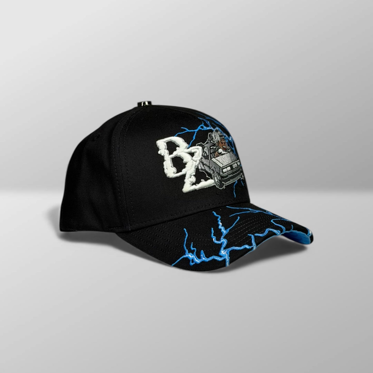 BAEZ x OSCAR MAYDON "VOLVER AL FUTURO"