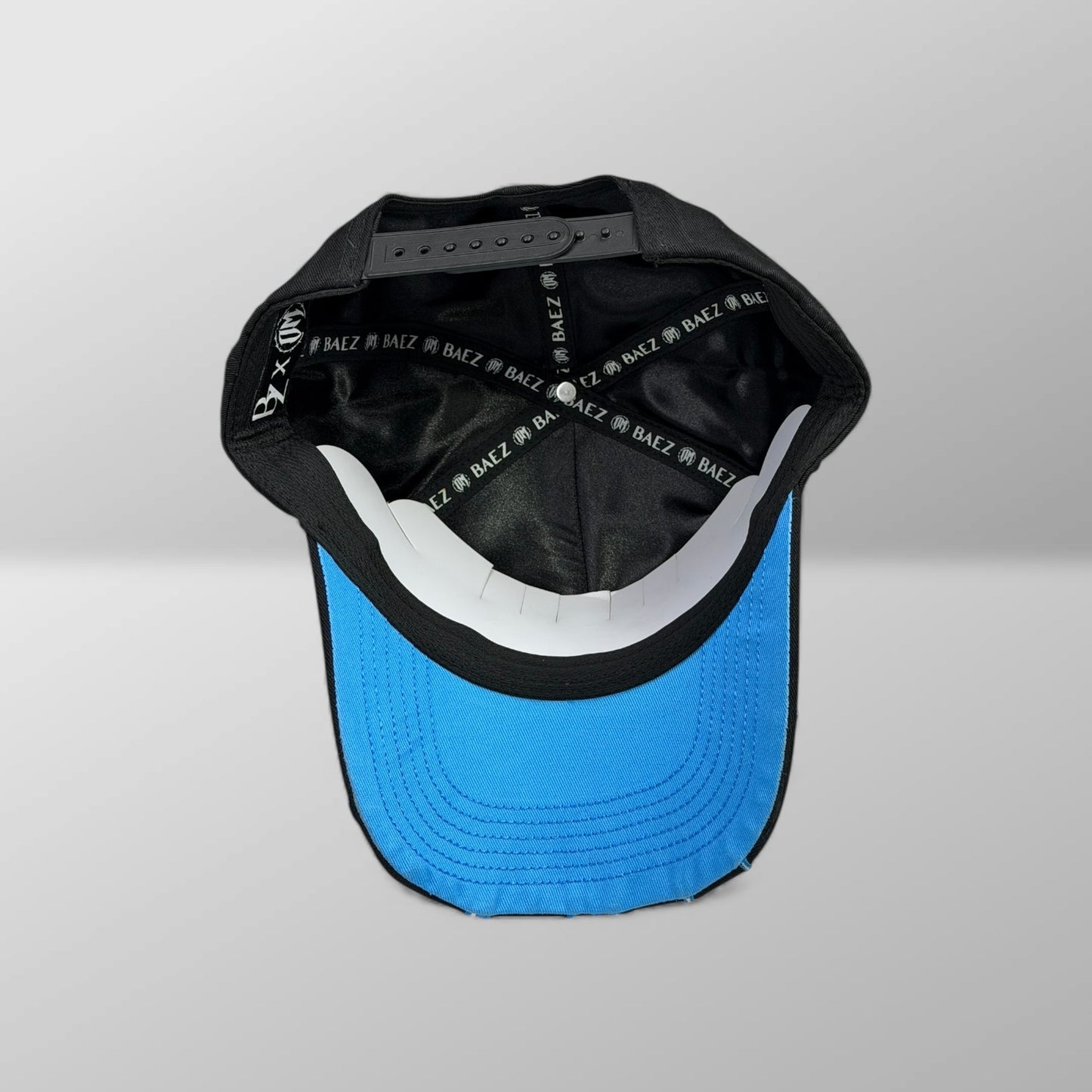 BAEZ x OSCAR MAYDON "VOLVER AL FUTURO"