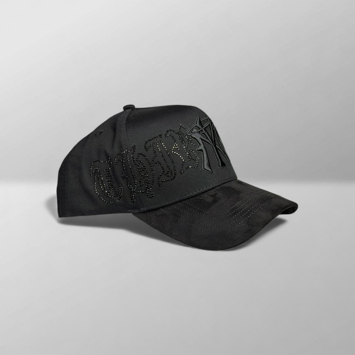 31 HATS "CRYSTAL BLACK"